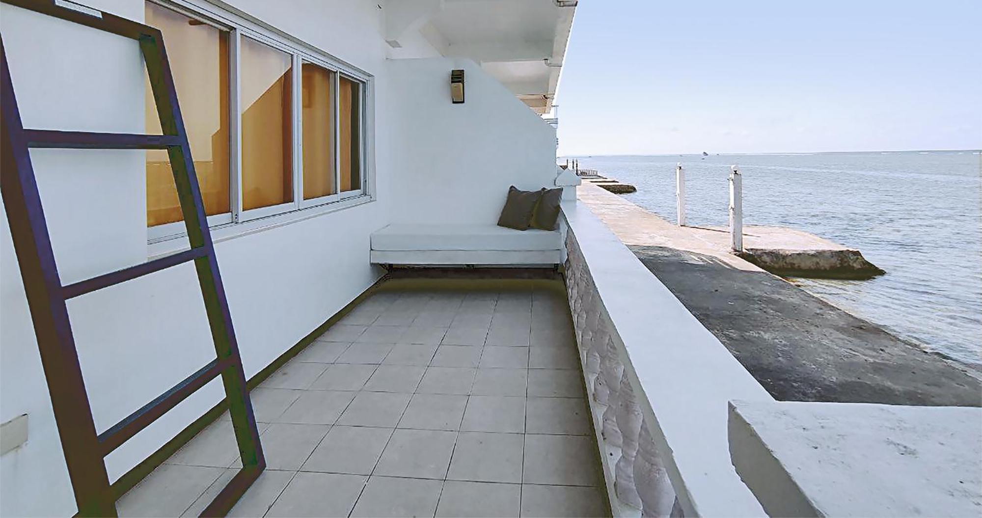 Casa Almarenzo Bed & Breakfast Bolinao Exteriör bild