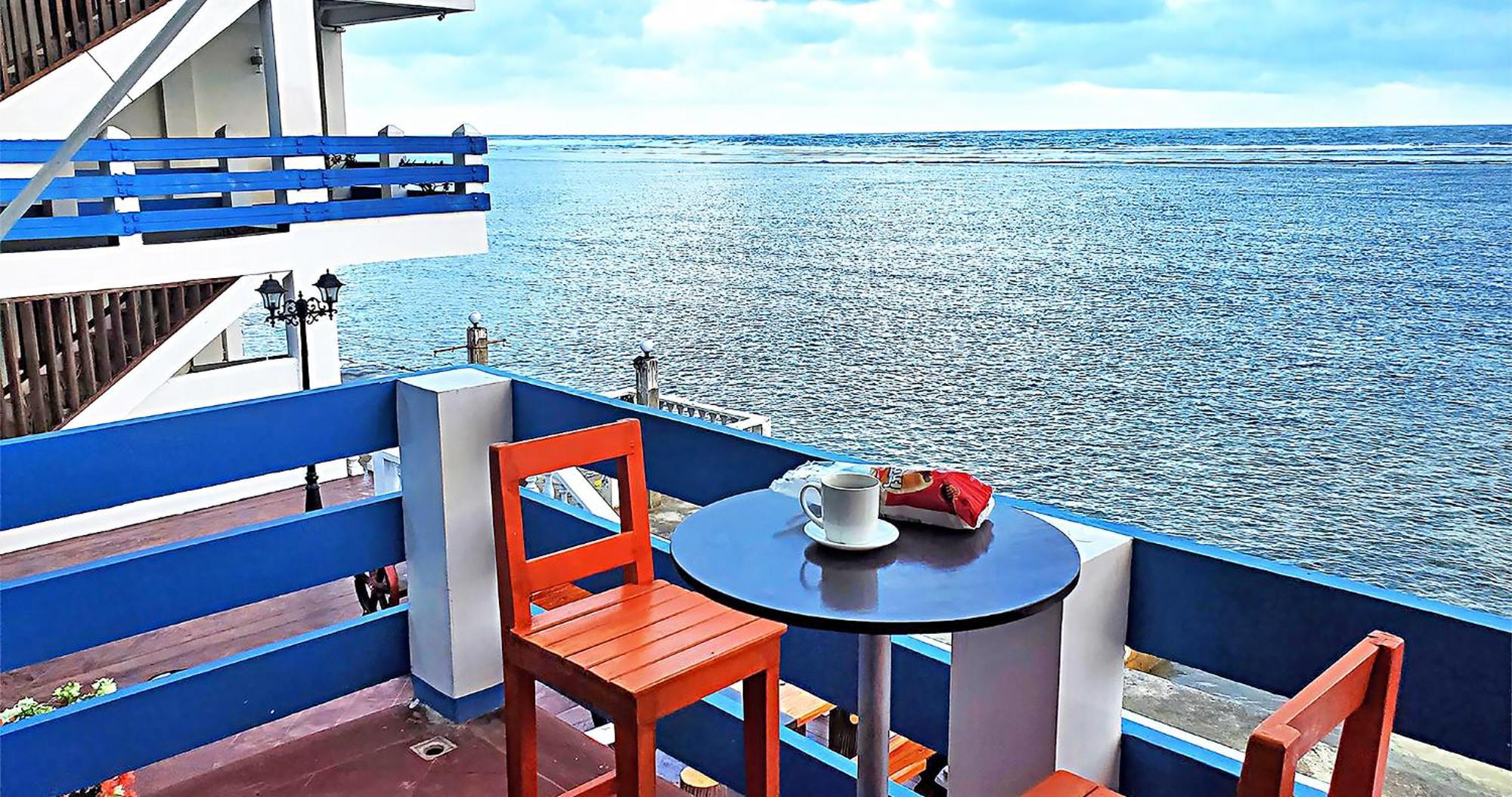 Casa Almarenzo Bed & Breakfast Bolinao Exteriör bild